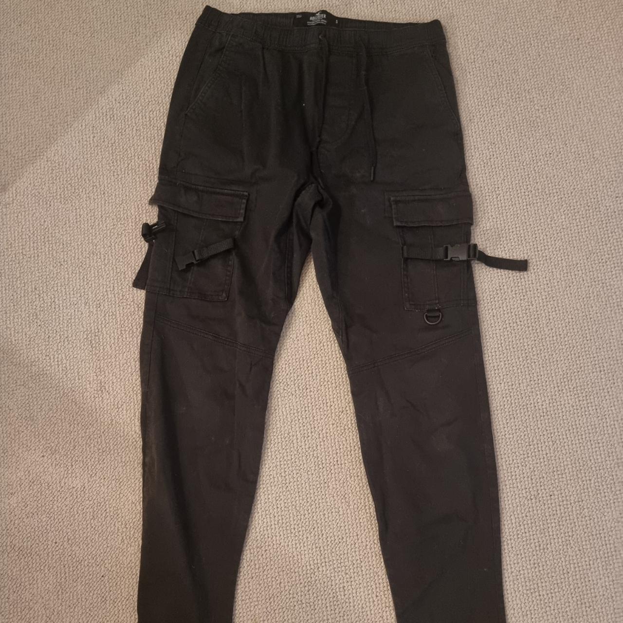 Hollister black hot sale cargo pants