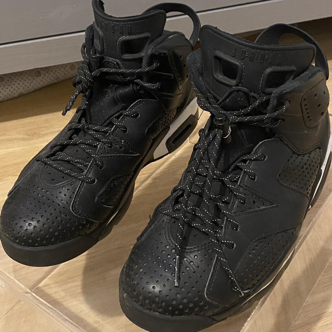 Jordan Men's Black Trainers | Depop