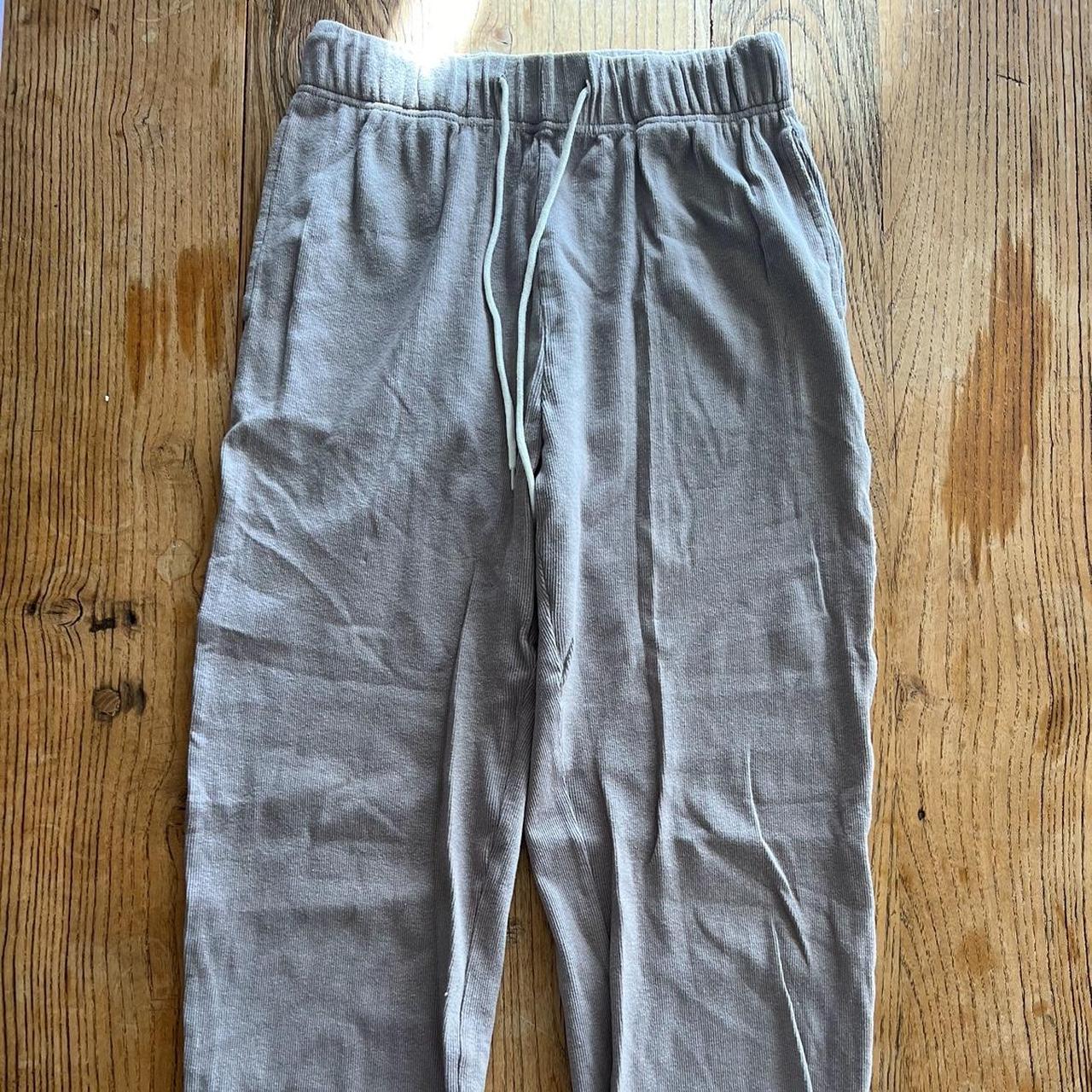 SOUTH ST GREY HIGH WAISTED CUFF TRACKIES • Size... - Depop