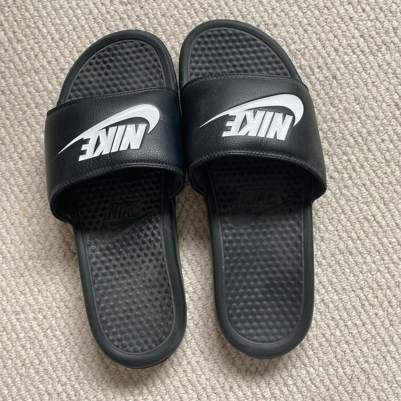 nike sliders uk