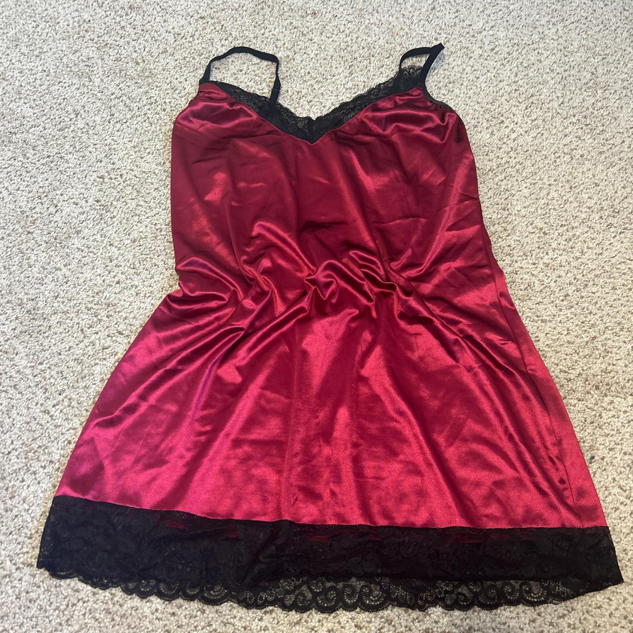 item listed by whatifiwasqueen