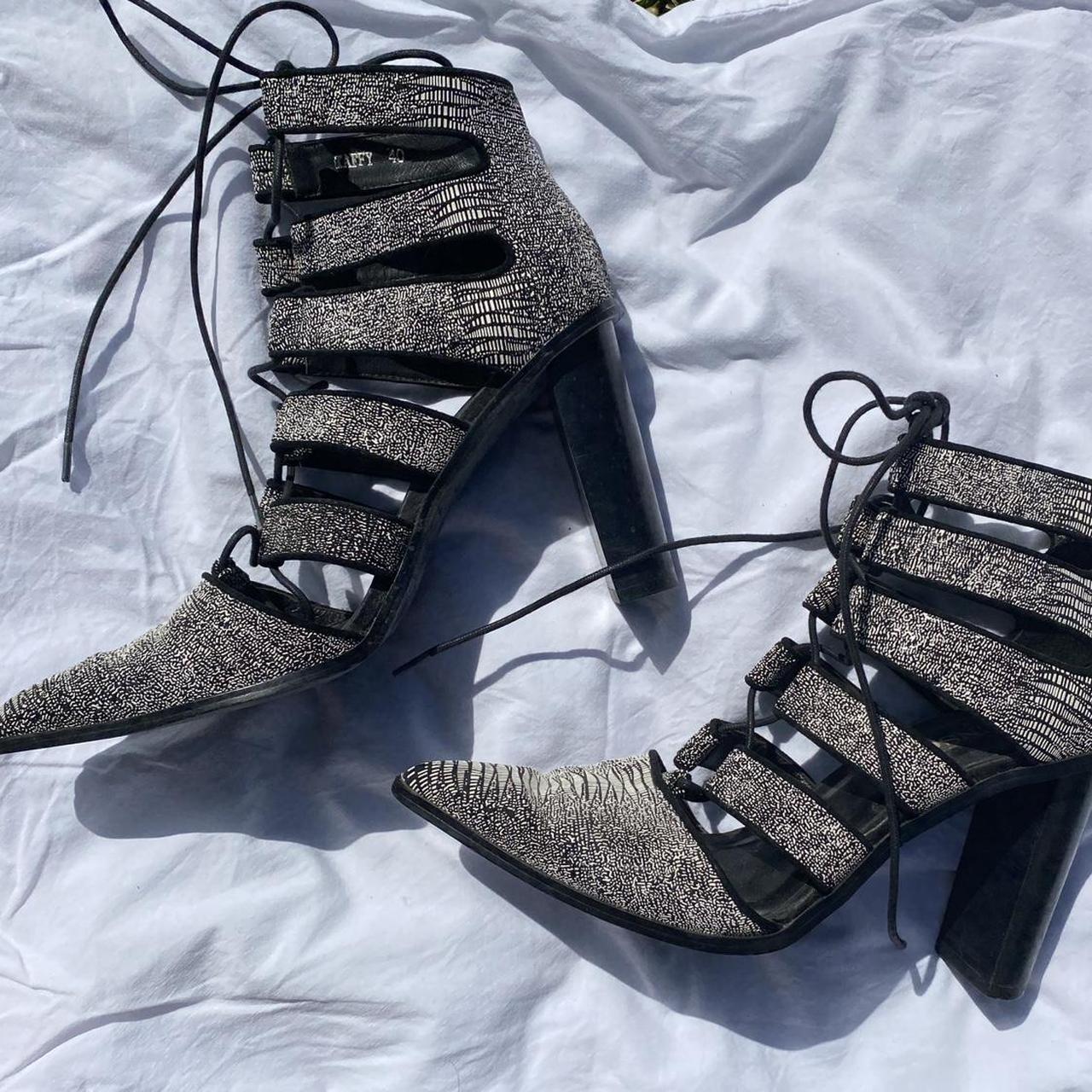 senso white heels