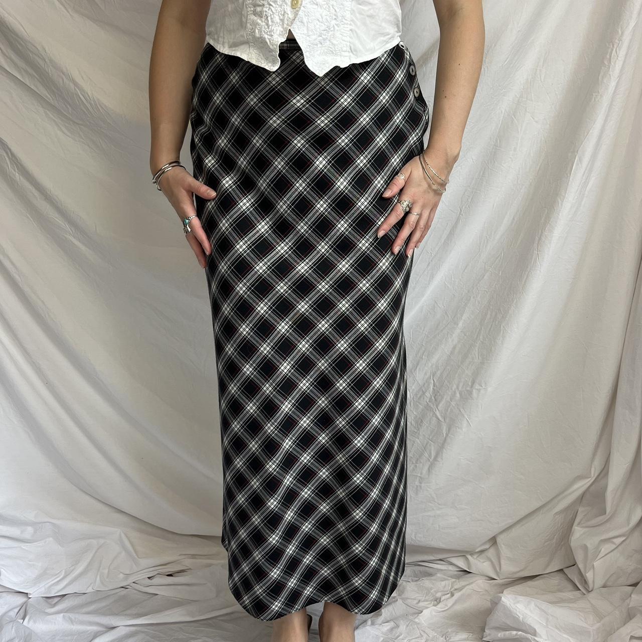 Vintage Plaid Maxi Skirt Late 80s early 90s wool. Depop