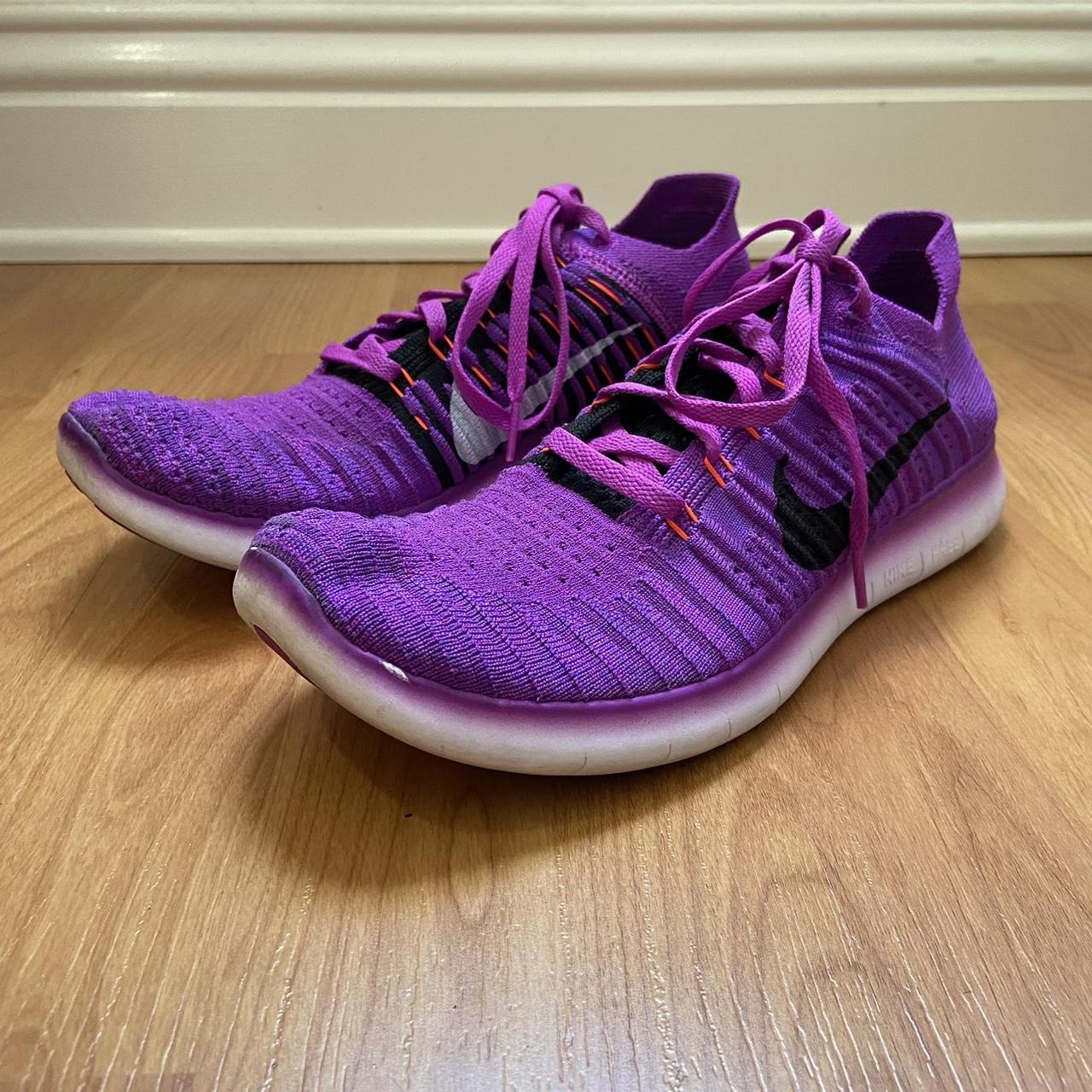 Neon purple nikes best sale