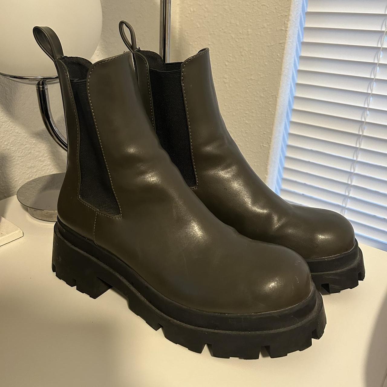 green flat boots