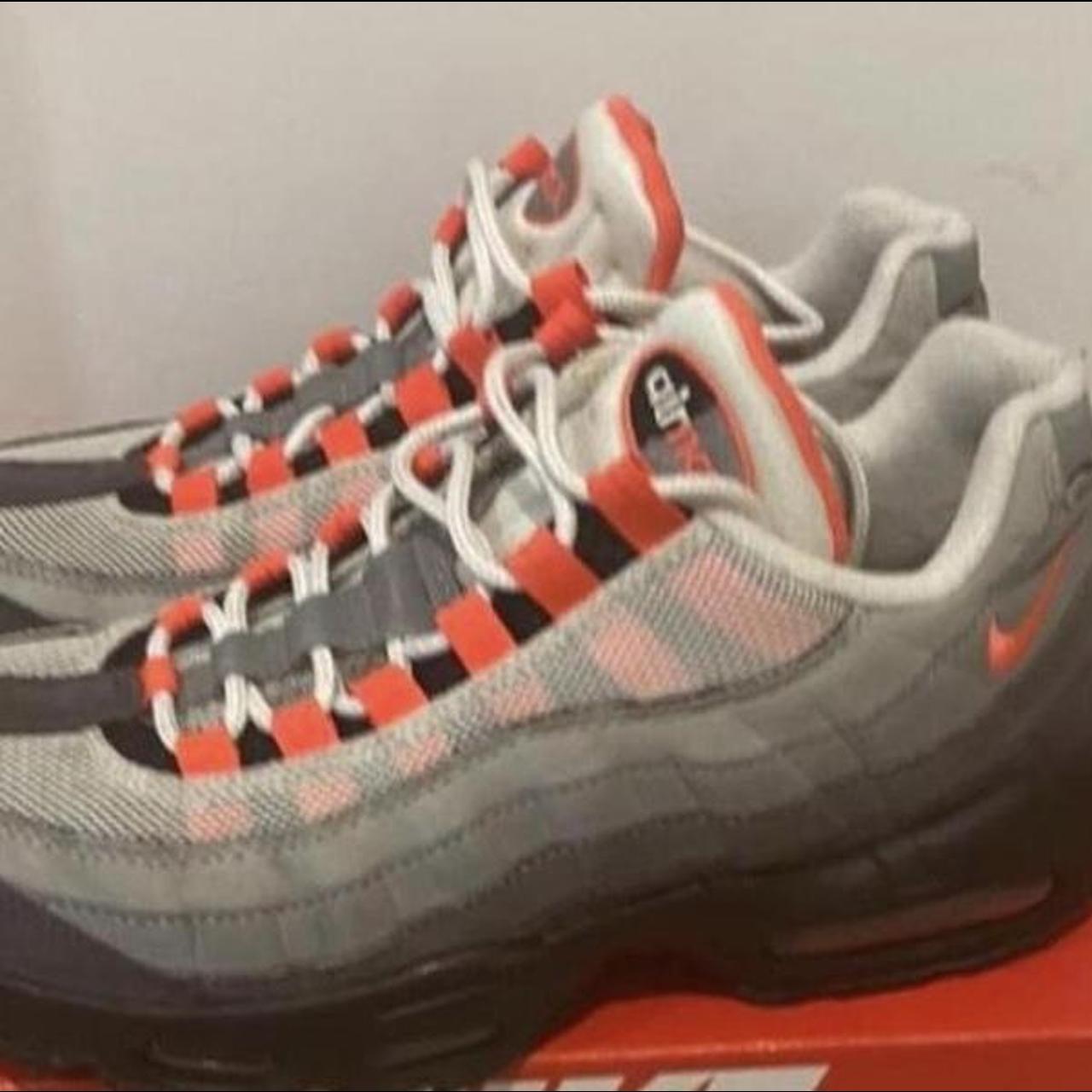 solar red air max 95 on feet