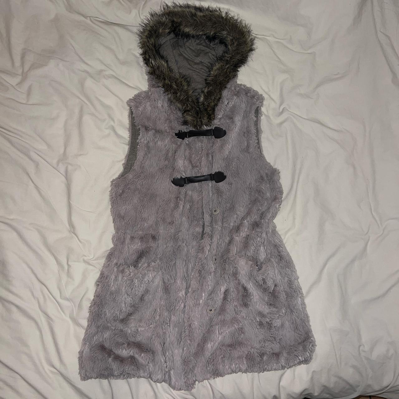 item listed by lilykaiser