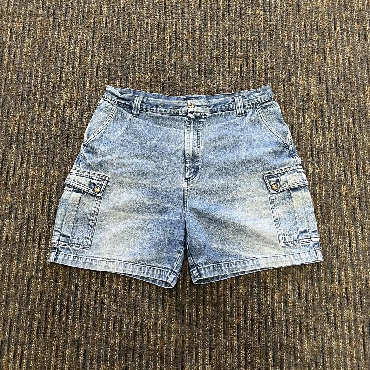 item listed by brownboyvintagee
