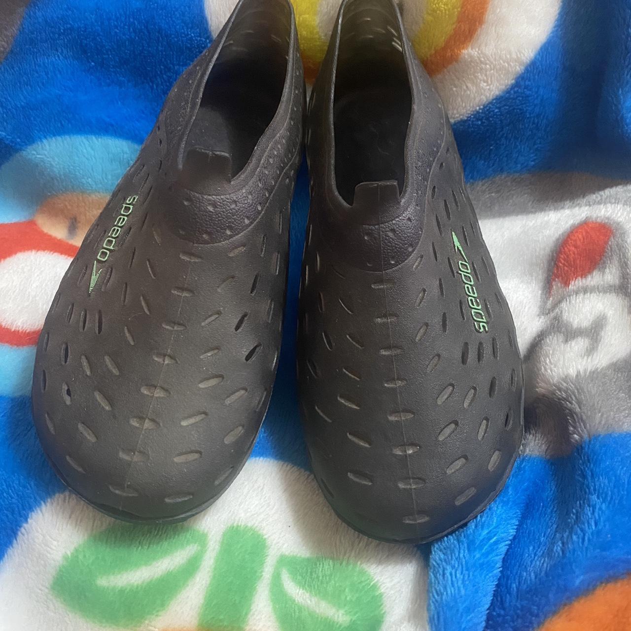 Speedo hot sale rubber shoes