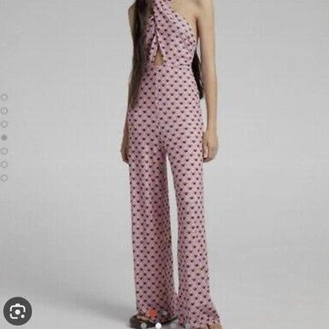 Bershka brand new pink pattern halter jumpsuit Size. Depop