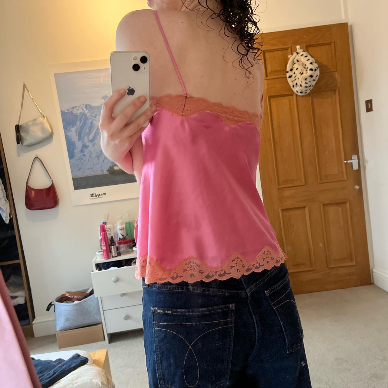 Vintage La Senza lace cami! Can fit a S-M I’m a... - Depop