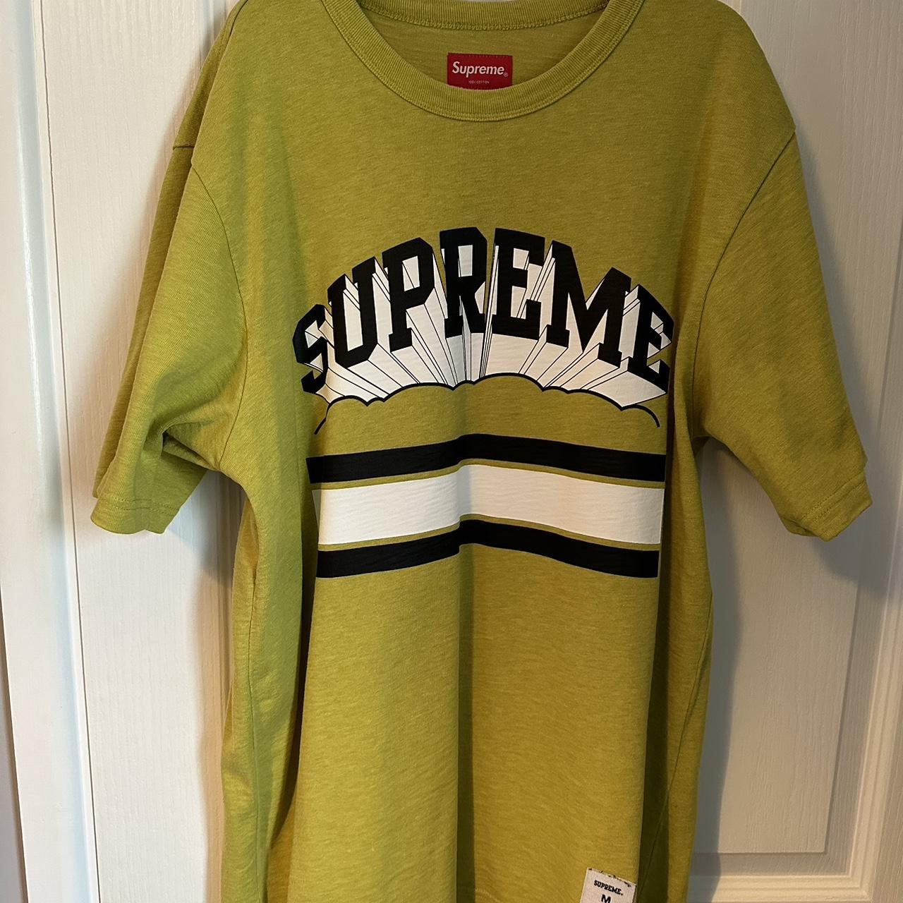 Supreme Cloud Arc Tee in Heather Sulfur , SS19 Item...