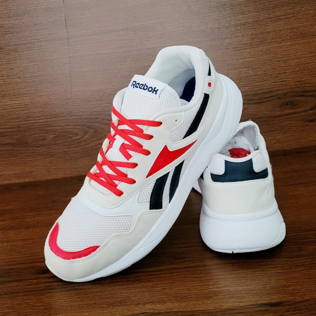 Reebok on sale flag shoes