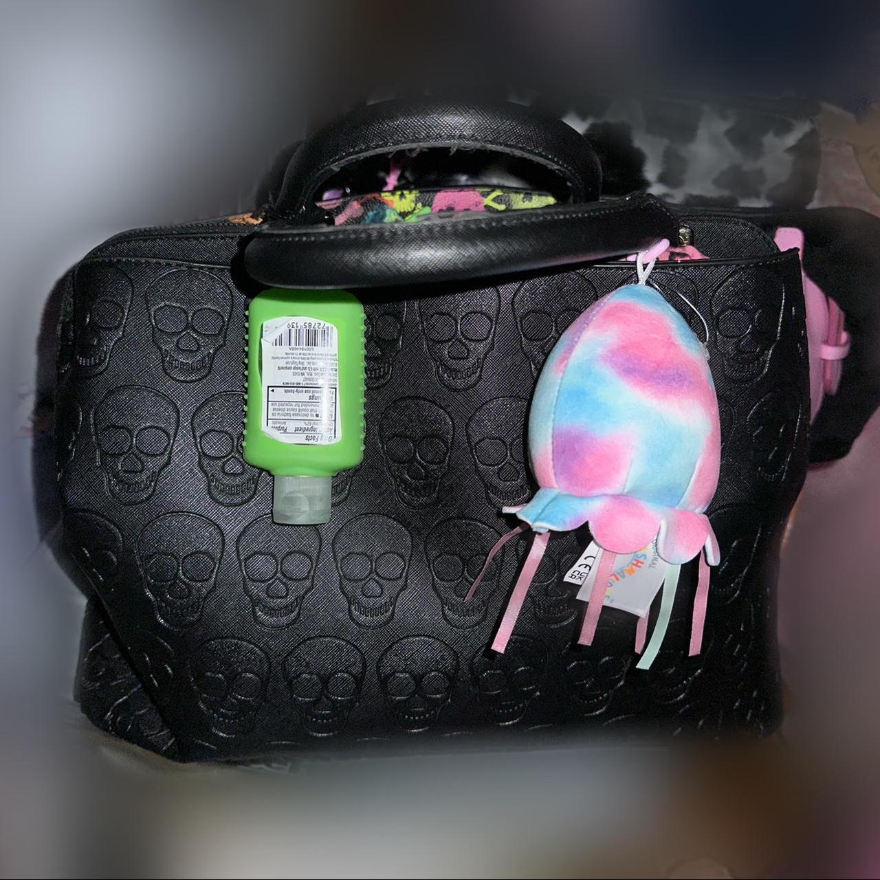 Betsey johnson skull discount purse