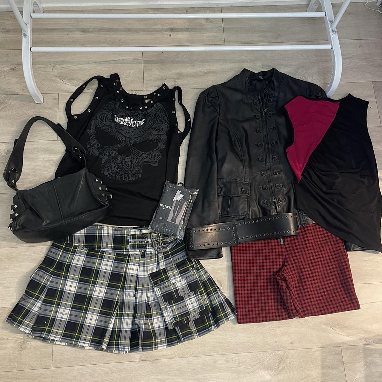 Example of a 90s alt/grunge/goth style bundle. Swipe... - Depop