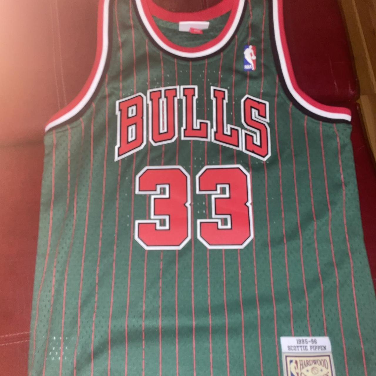 1996 Chicago Bulls Scottie Pippen green and Depop