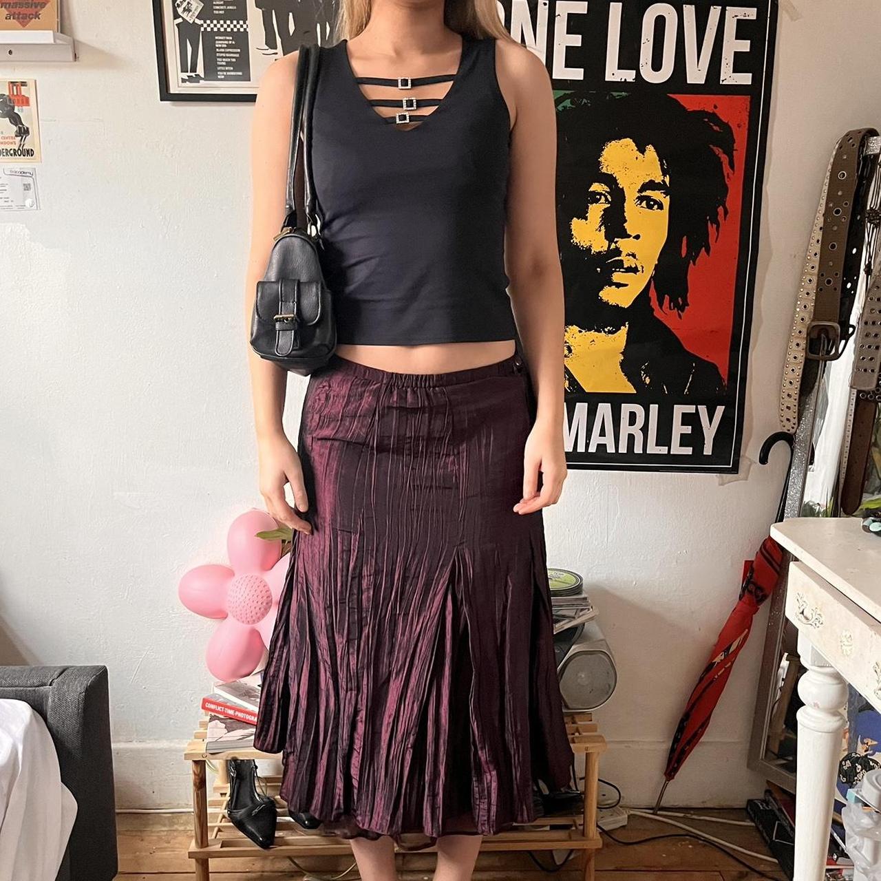 Layered skirt 90s best sale