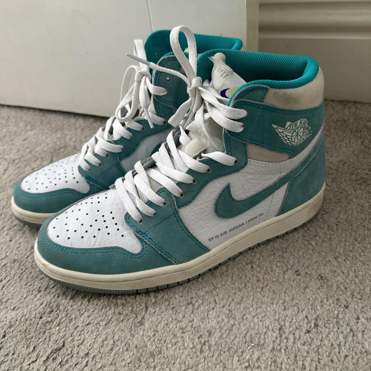 Jordan 1 for sale. Size 9 Worn twice - Depop