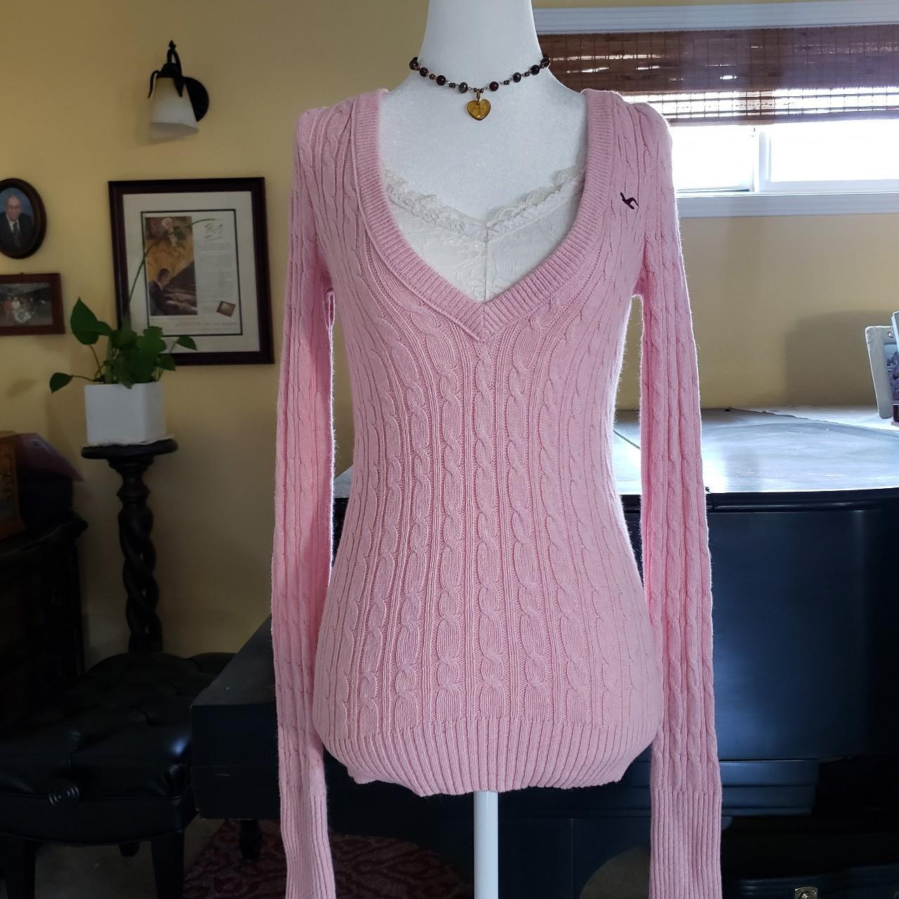 Hollister pink jumper hotsell