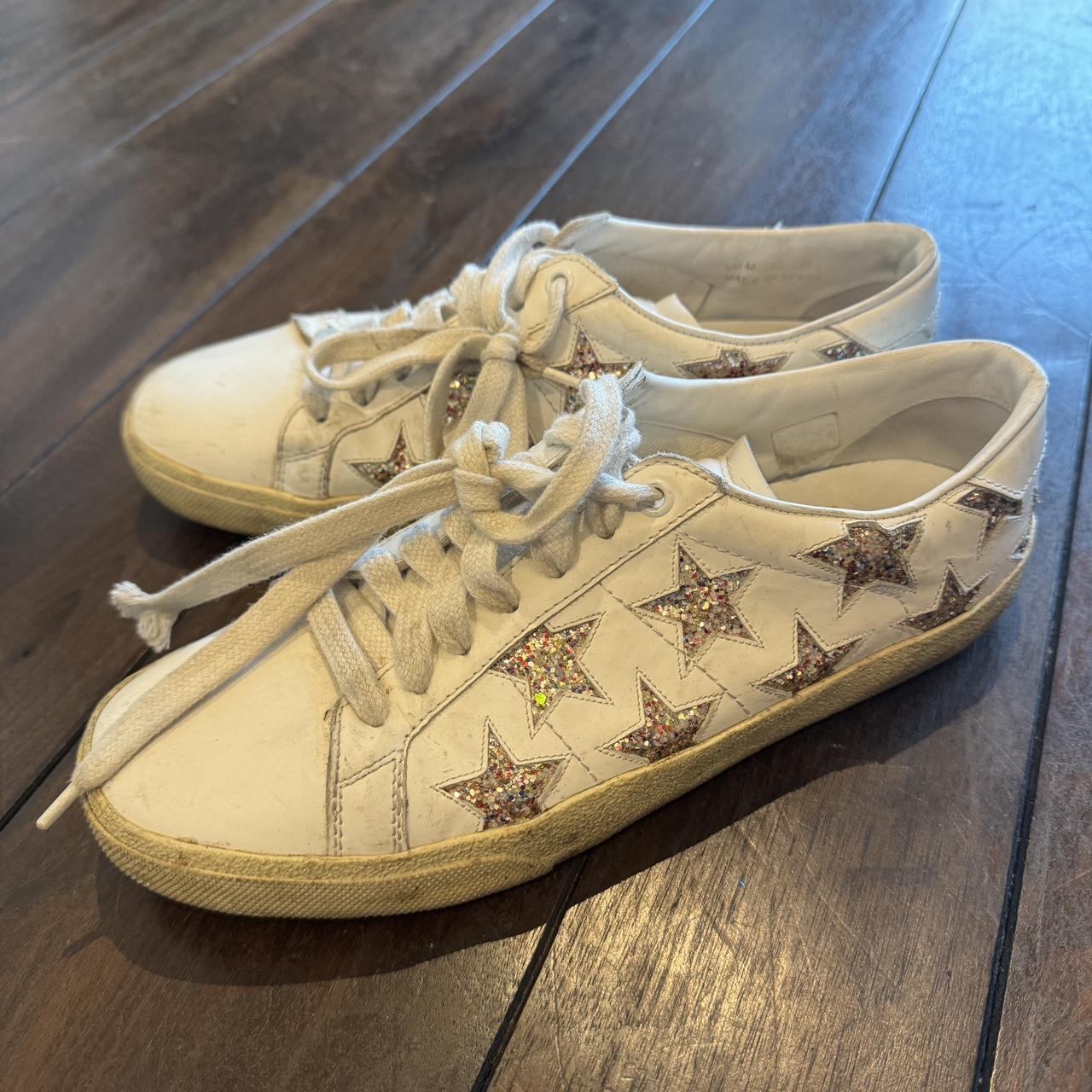 【関税負担】 SAINT LAURENT STAR PATCH SNEAKERS Buy Saint Laurent Signature Court Classic California SL/06