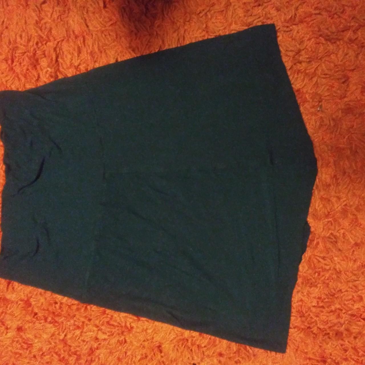 Women's Green Skirt (2)