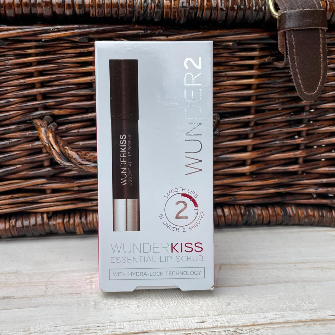 🌸 Wunder2 WunderKiss Essential Lip Scrub 💗 Depop