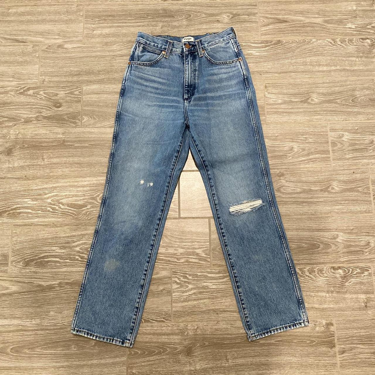 Wrangler Women's Blue Jeans | Depop