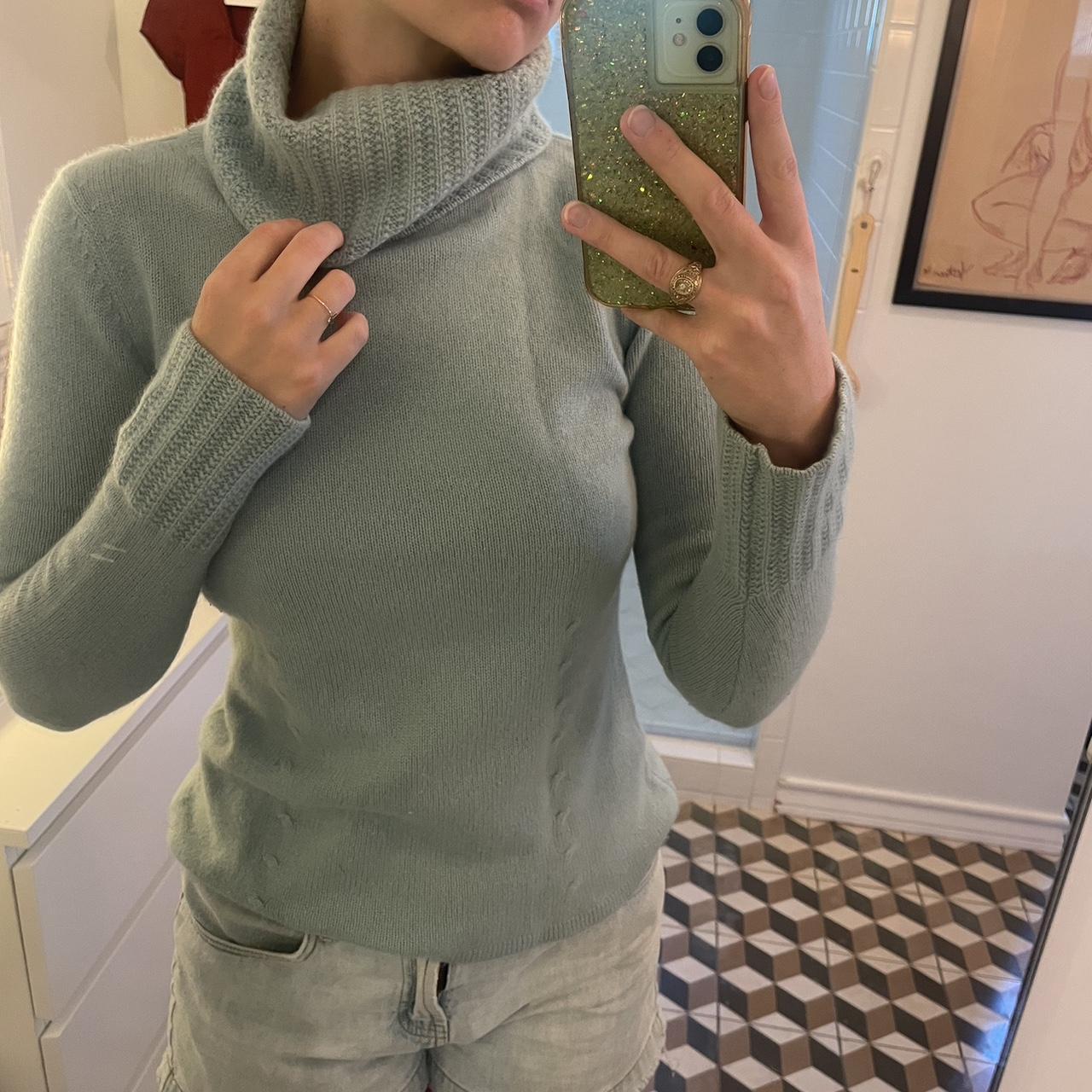 Vintage Ann Taylor Cashmere turtleneck Pictures. Depop