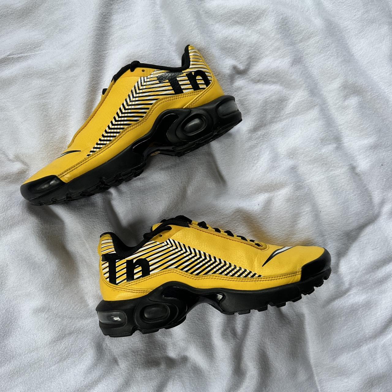 yellow tns nike