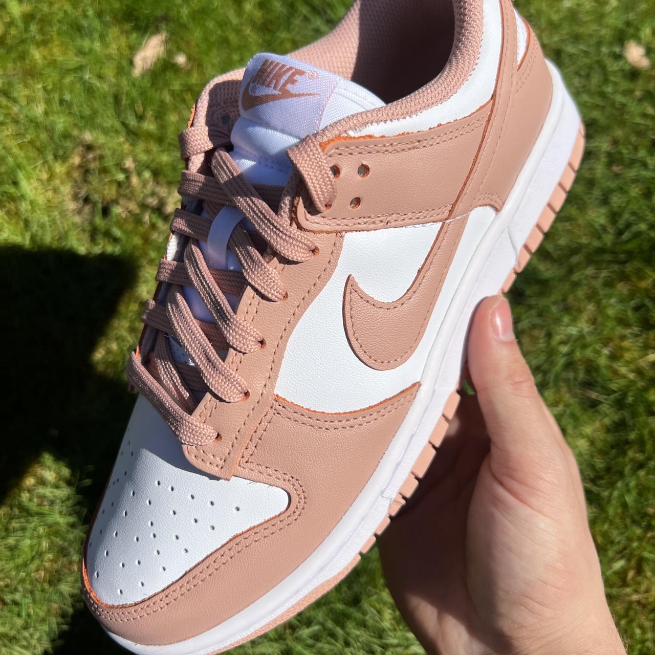 dunk low off white rose
