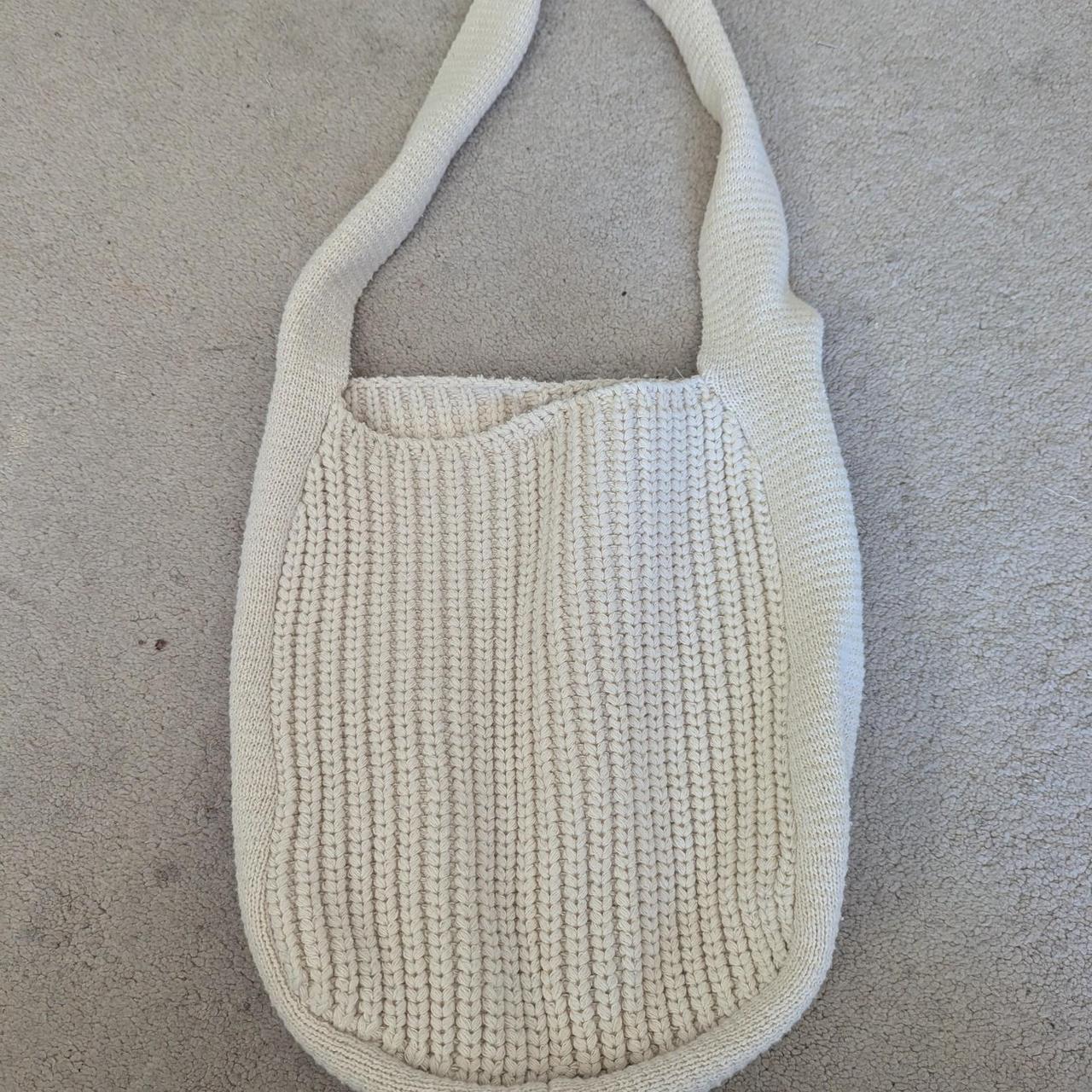 item listed by maanalayeghi