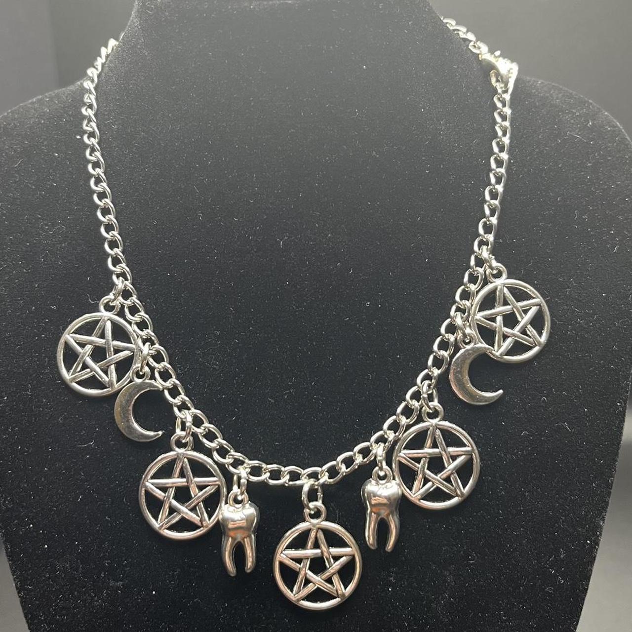 item listed by sparklinggarbage