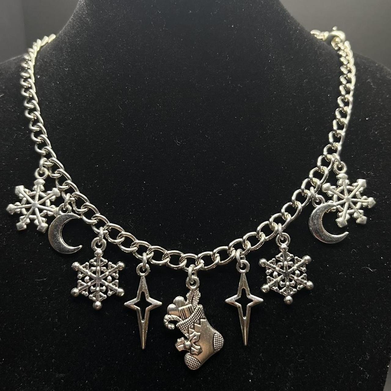 item listed by sparklinggarbage