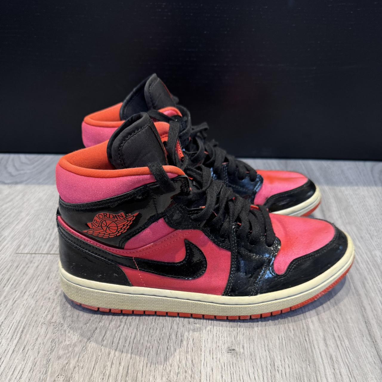 item listed by nicswardrobe389