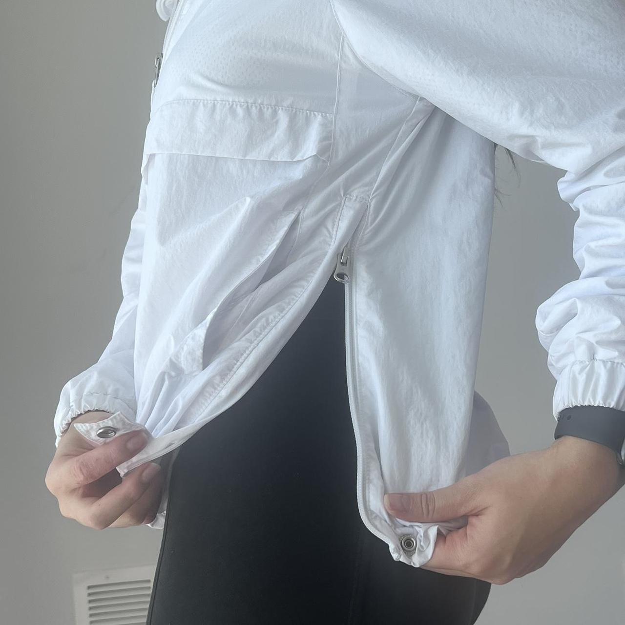 Superdry Women's White Jumper (3)