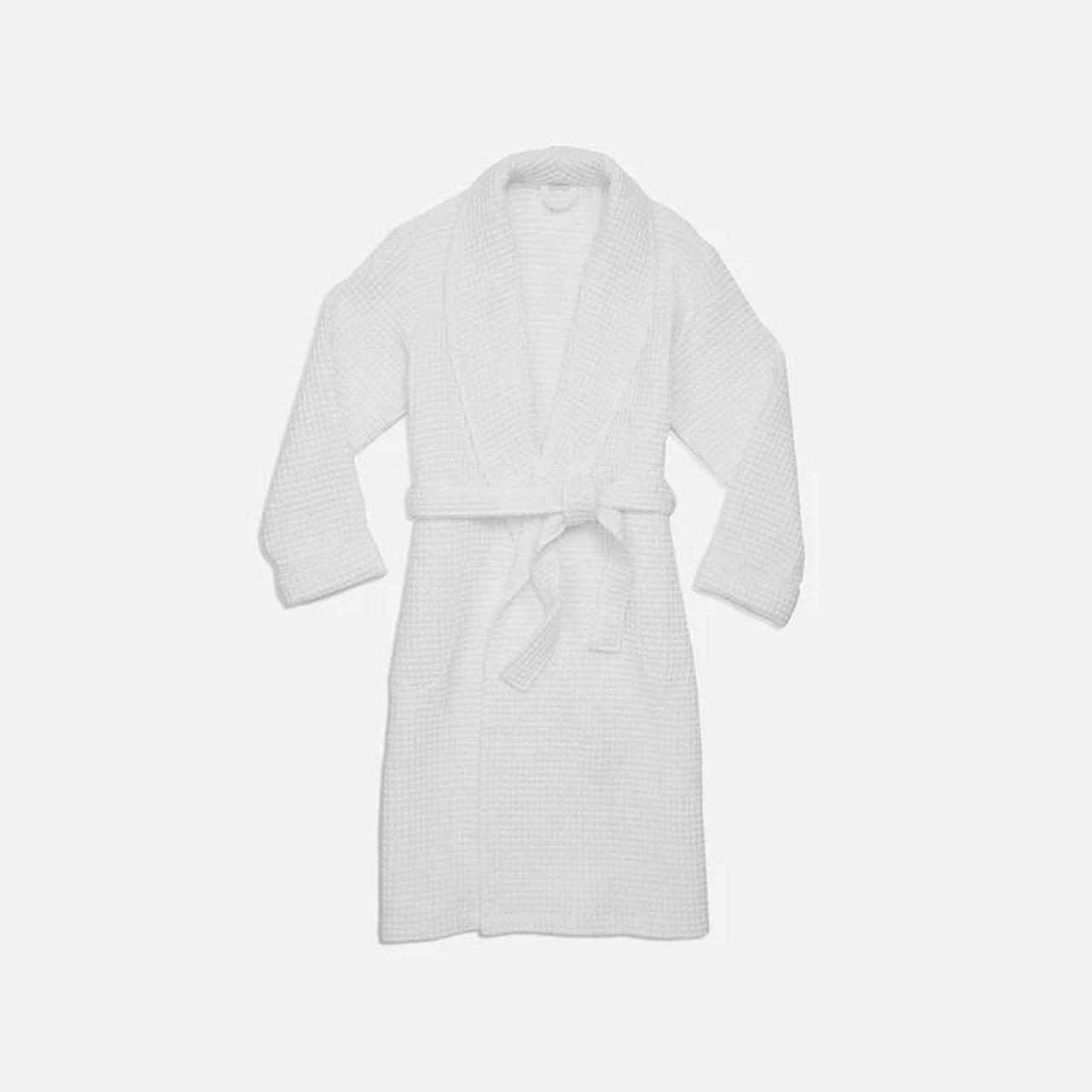 Djerf Avenue Women's White Robe (2)
