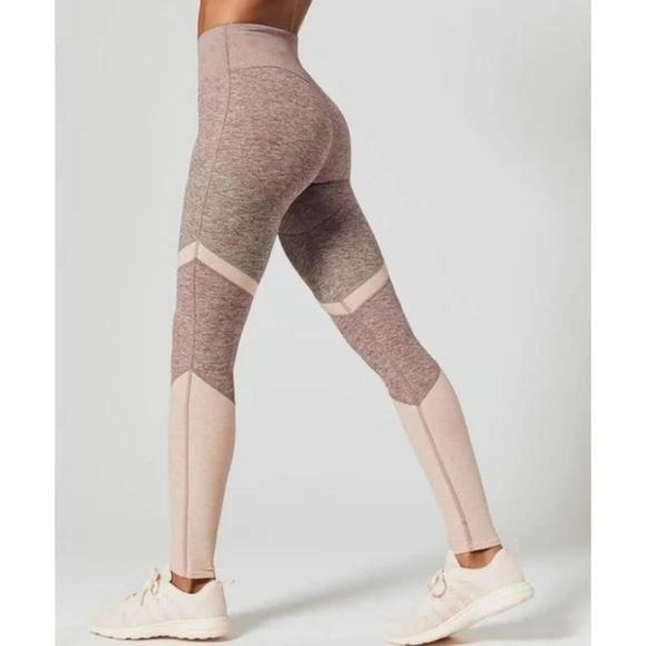 Alo yoga sheila legging best sale