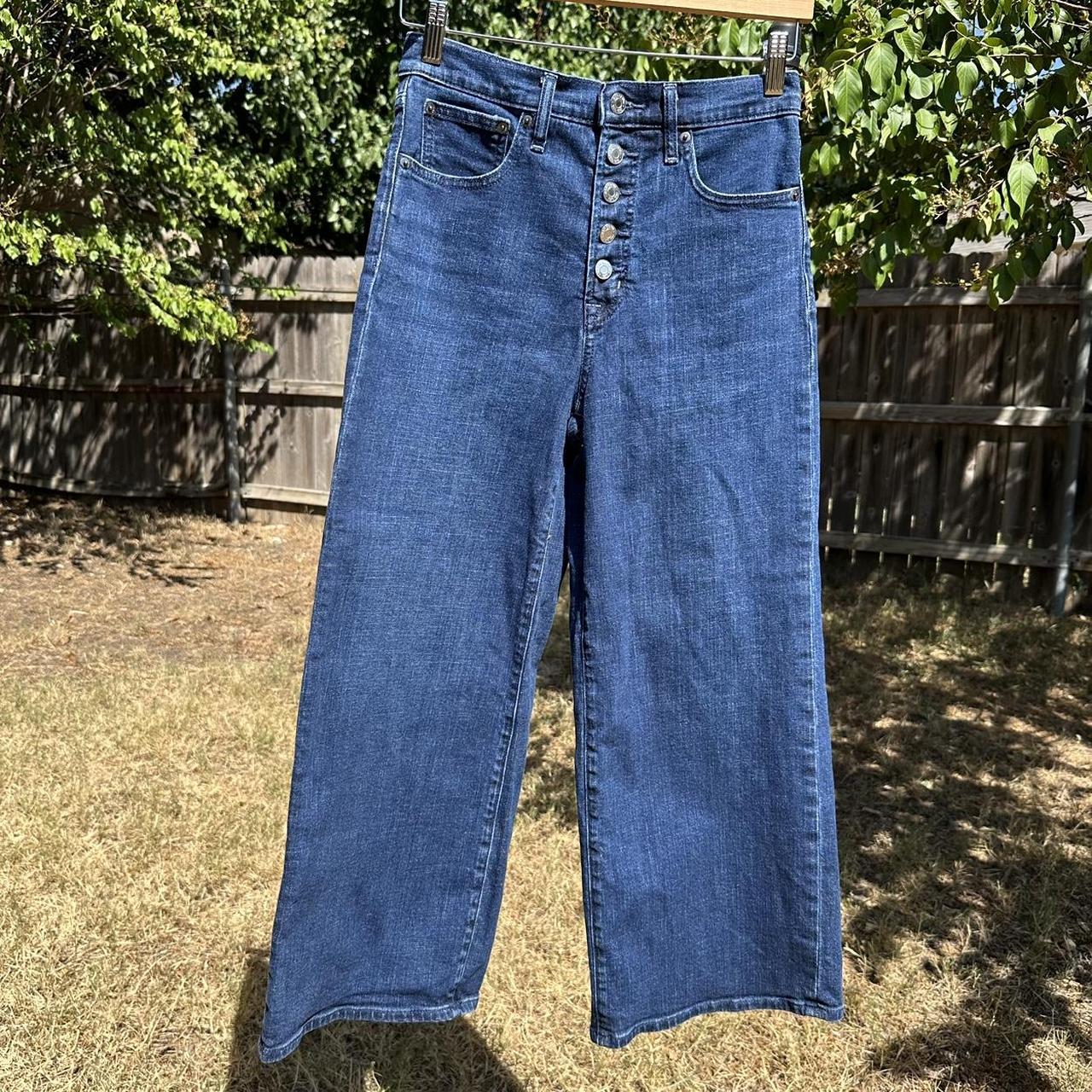 Gap Women's Relaxed Girlfriend Cuffed Twill Pant (Stone, 2) - Walmart.com