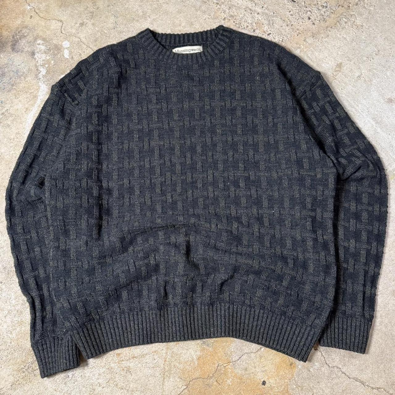 Munsingwear Men's Sweater Black/Green XL – Vintage Munsingwear