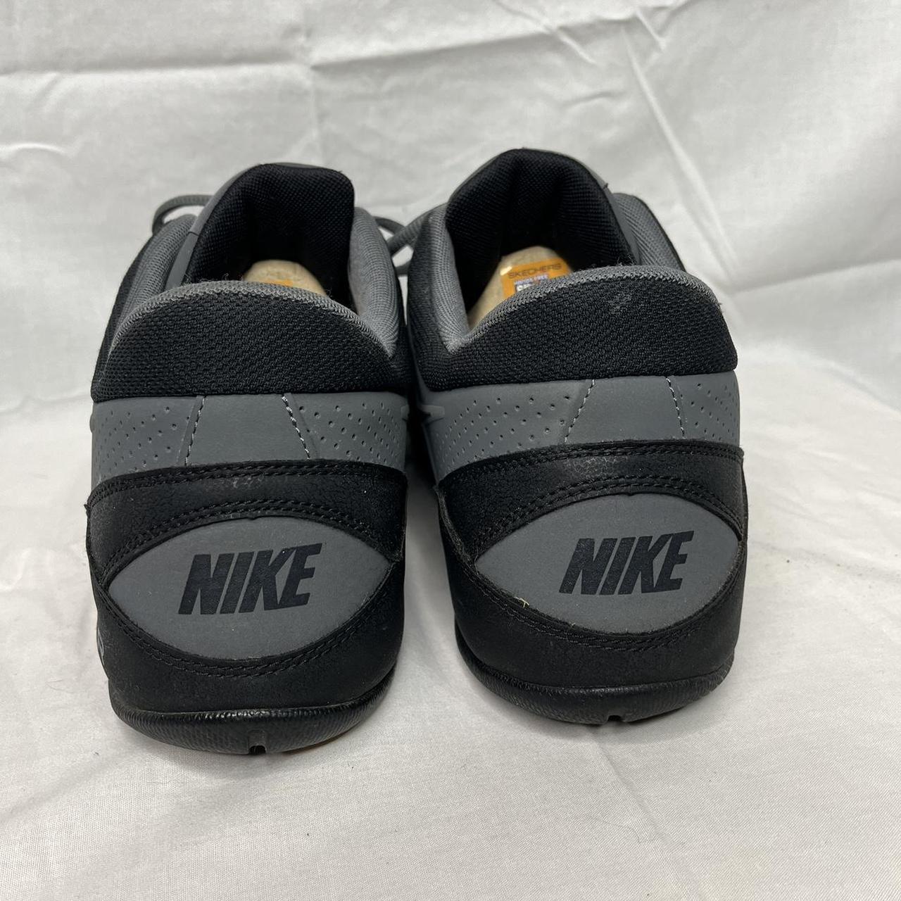 819802 nike