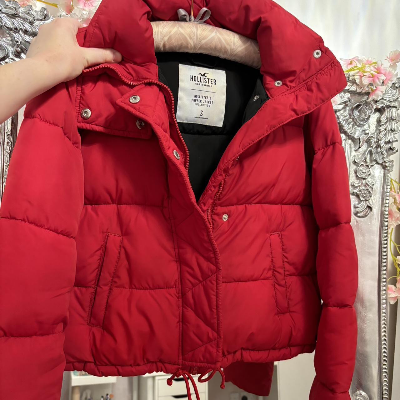 Hollister hot sale red jacket