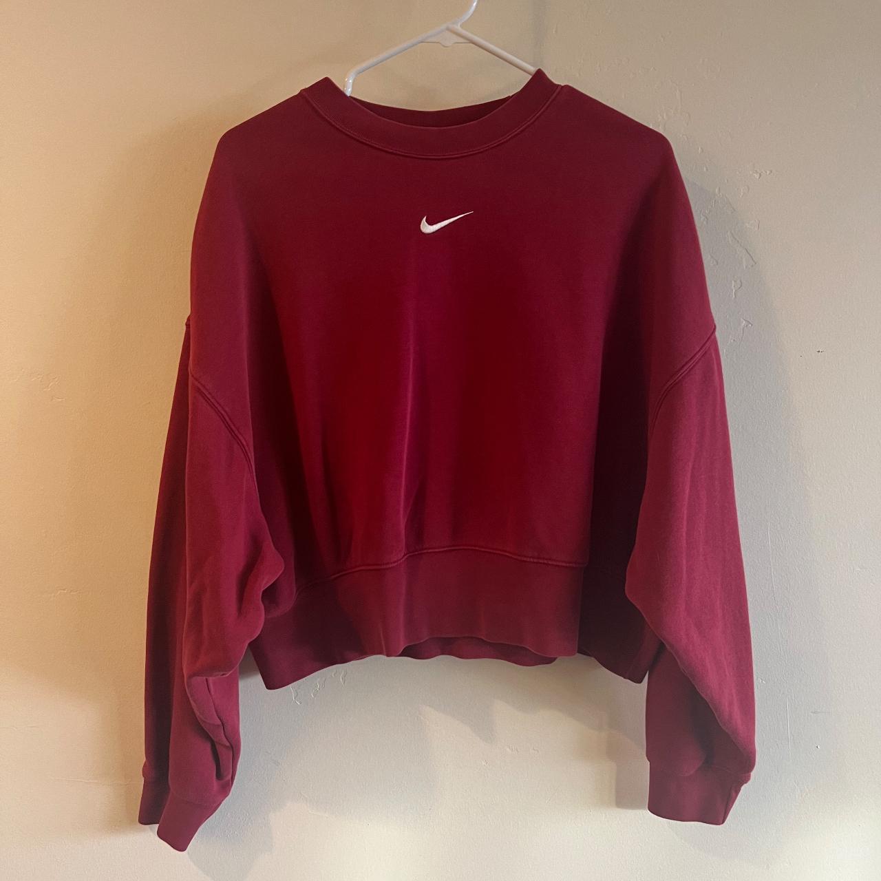 mens red nike crewneck sweatshirt