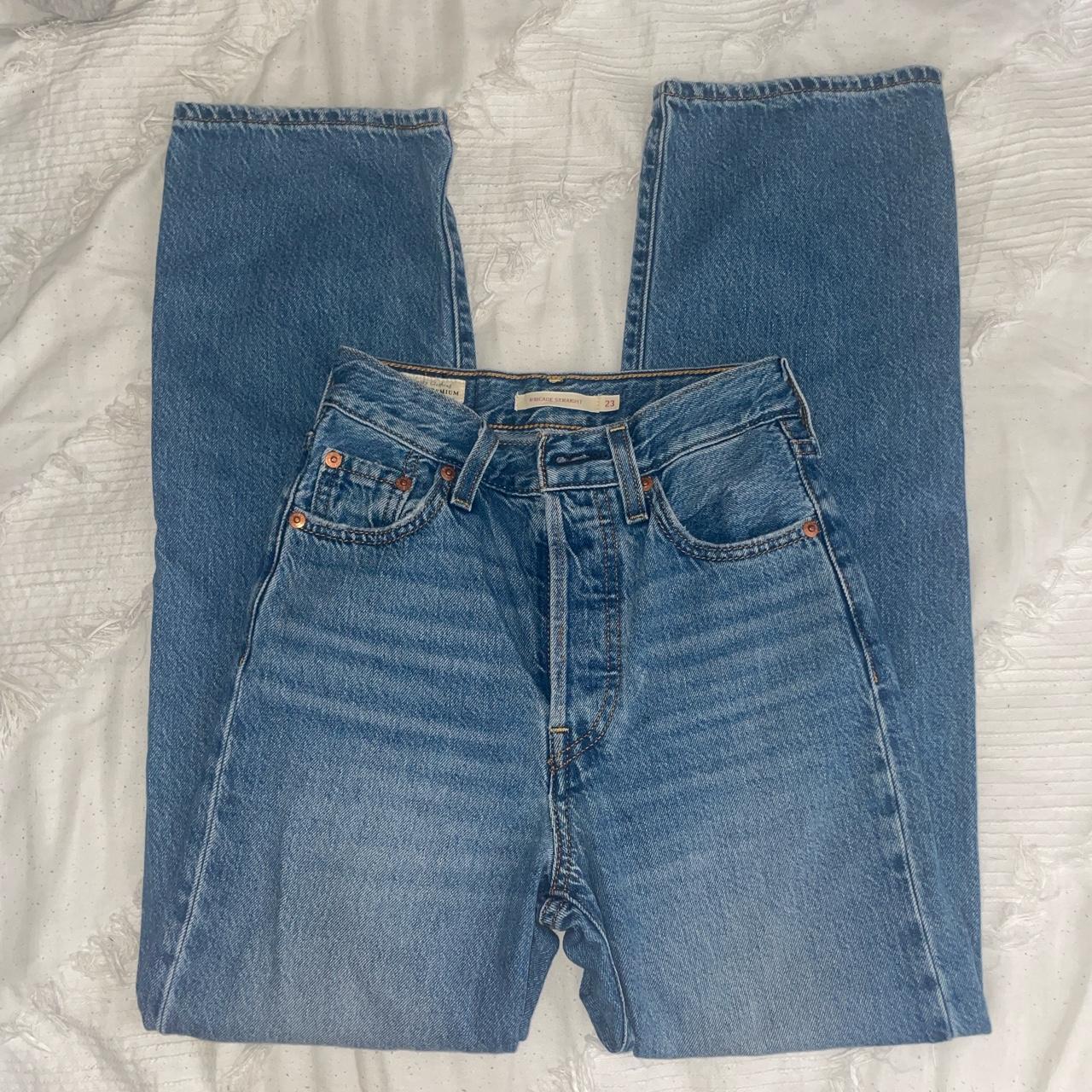 Levi’s high waisted straight jeans W23 L29 Love... - Depop