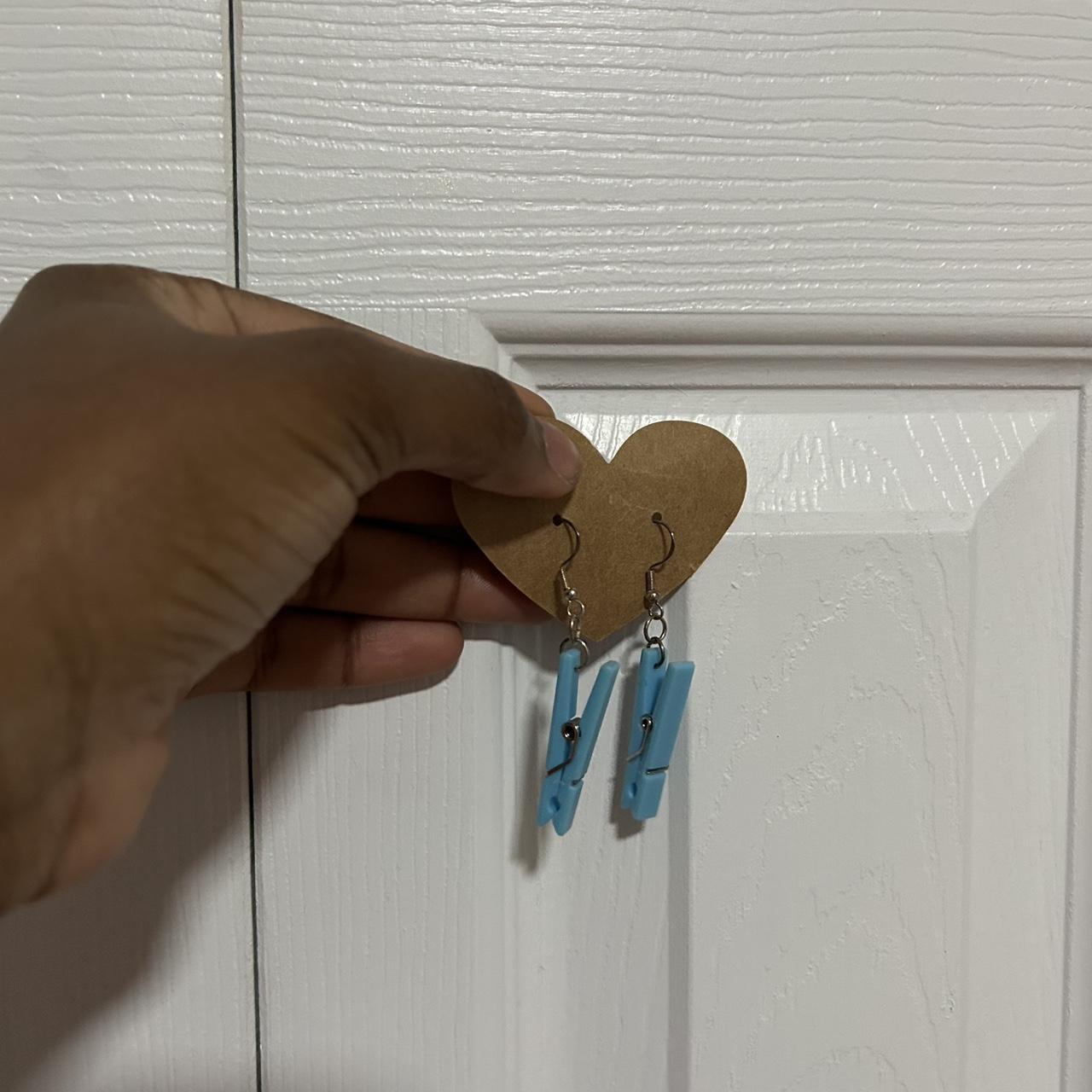 item listed by littledebsduds