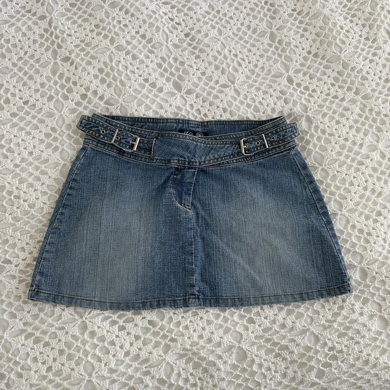 Vintage 90s y2k denim mini skirt 🪽 The cutest... - Depop