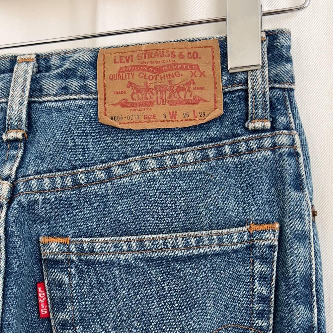 Levis cheap pocket design