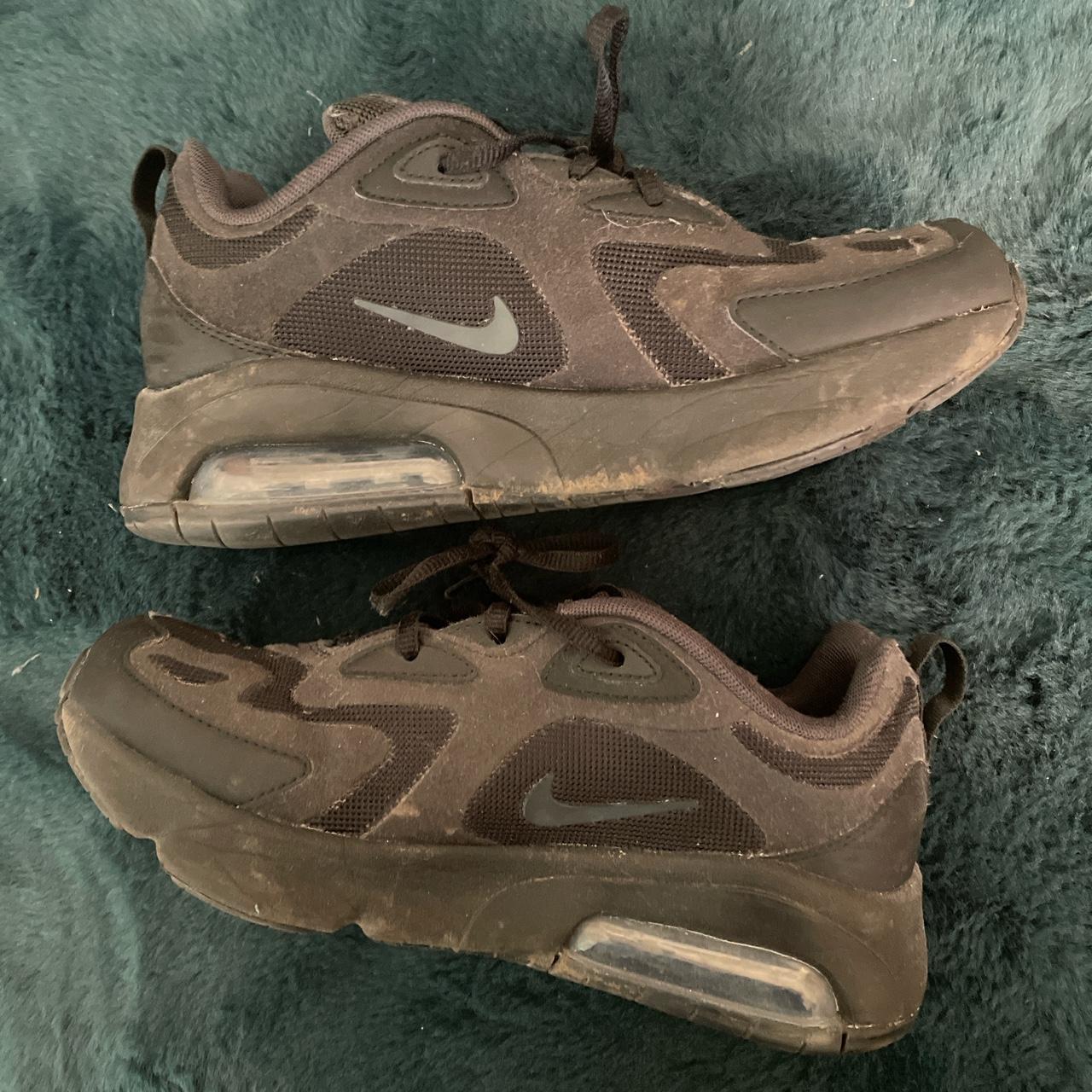 nike air max black womens trainers