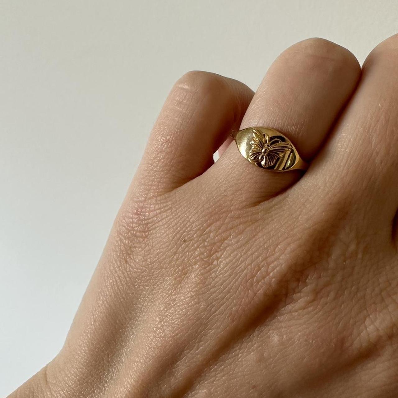 Mejuri Honey Signet Ring Never Worn And In Perfect Depop