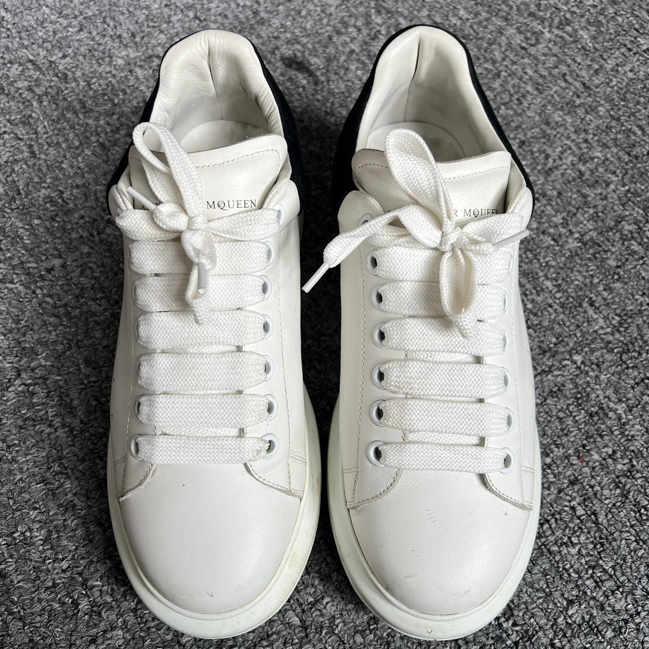 Alexander mcqueen trainers size 7 on sale