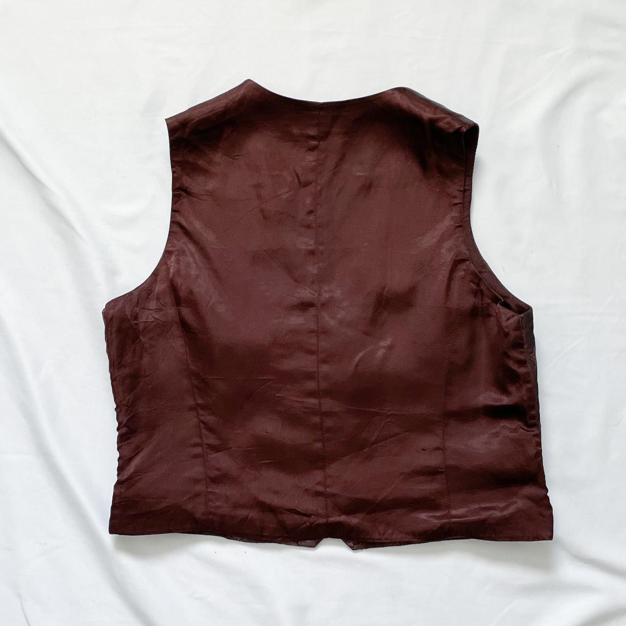 nike burgundy vest